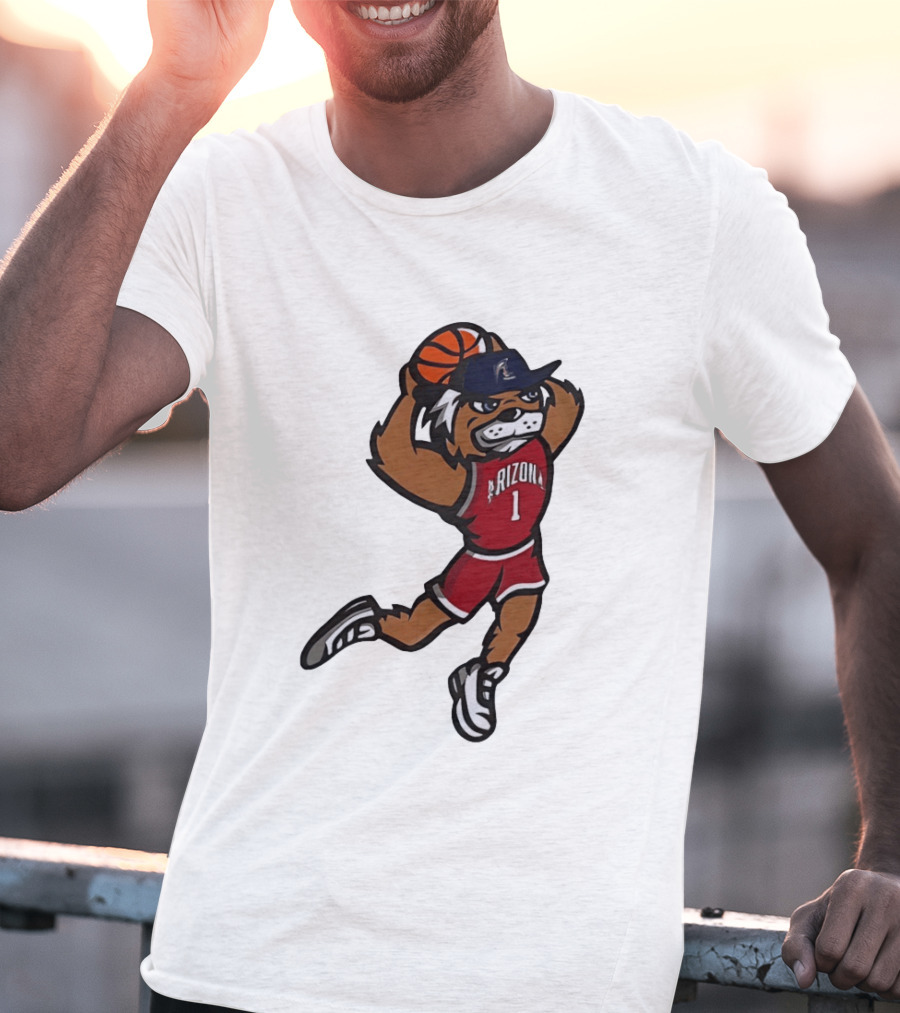 Arizona Wildcats Basketball Mascot Slam Dunk Action T-Shirt