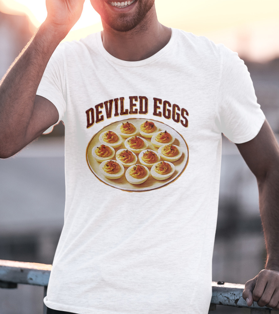 Deviled Eggs Plate Vintage Snack Classic Retro Style 2025 T-Shirt