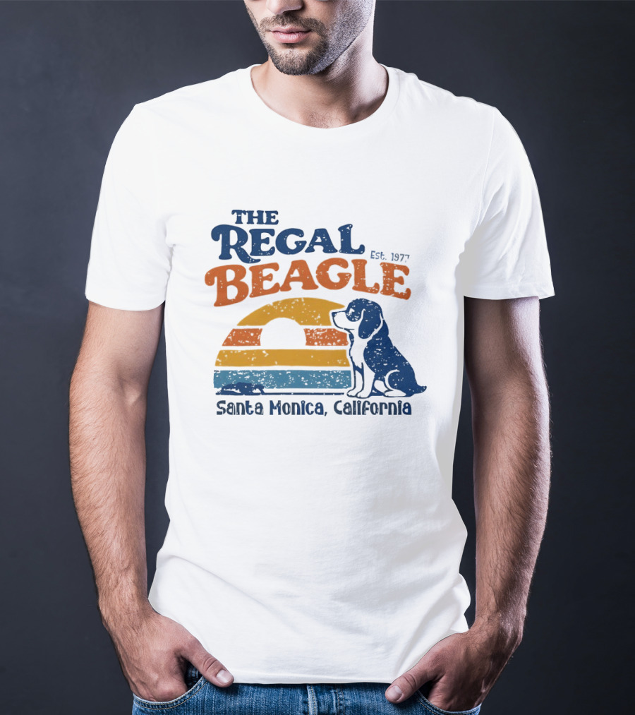 The Regal Beagle Santa Monica California Est 1977 Vintage Sunset Dog T-Shirt