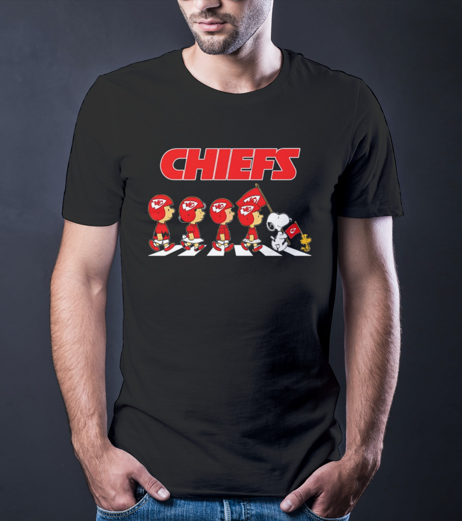 Peanuts Kansas City Chiefs Snoopy And Friends Walking With Flag T-Shirt