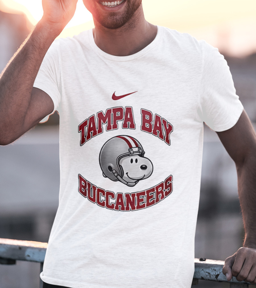 Tampa Bay Buccaneers Snoopy Helmet Nike 2026 T-Shirt
