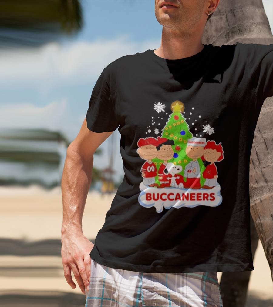 Snoopy Buccaneers Christmas Tree Tampa Bay Peanuts Holiday T-Shirt