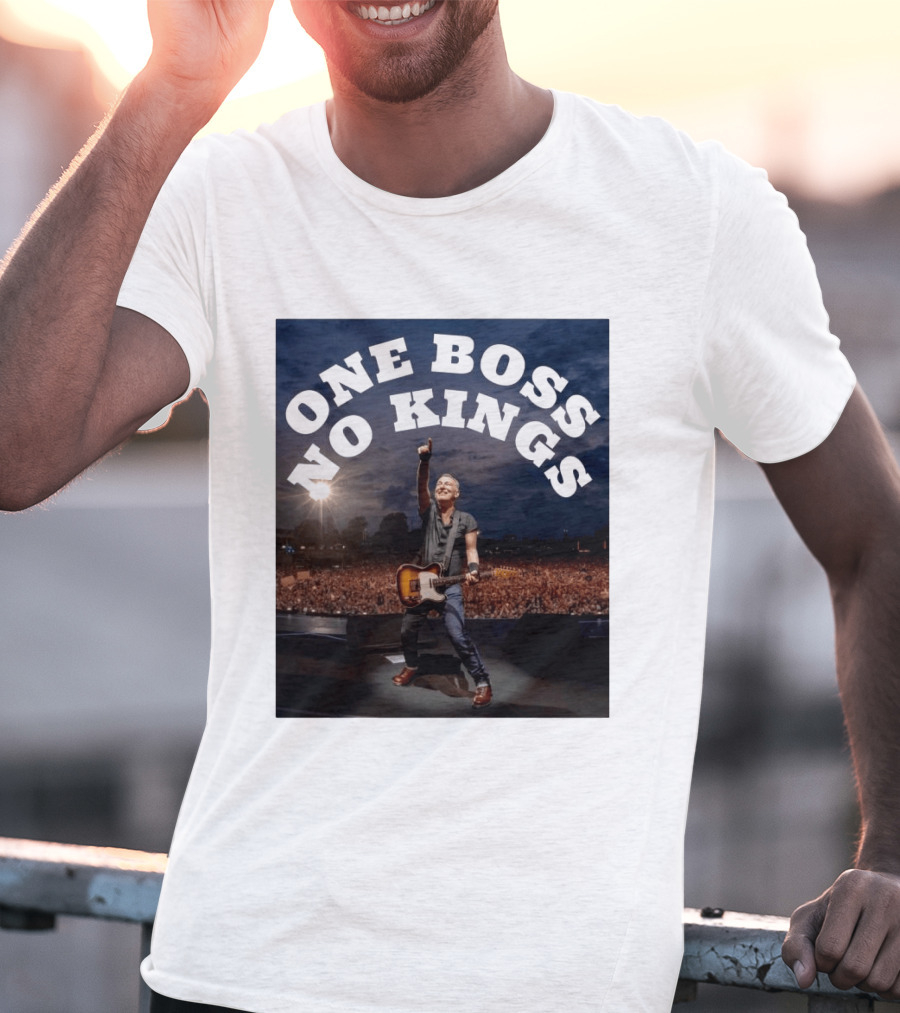 One Boss No Kings Bruce Springsteen Live Concert Crowd Performance T-Shirt