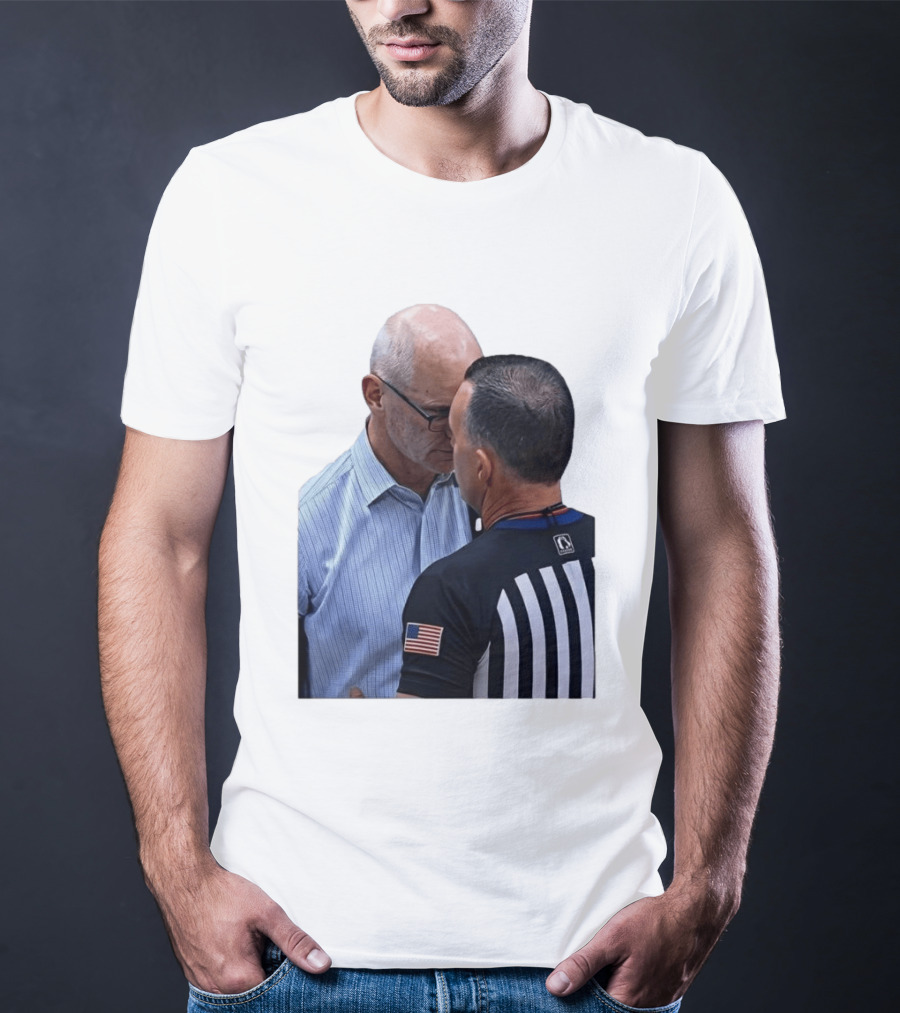Dan Hurley Uconn Huskies Headbutt Confrontation With Referee Basketball Moment T-Shirt