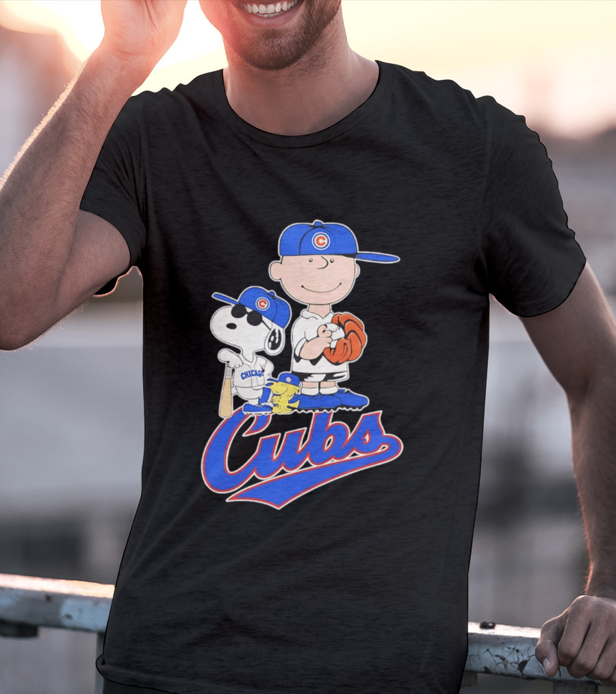 Peanuts Snoopy Woodstock Charlie Brown Chicago Cubs Baseball MLB 2026 T-Shirt