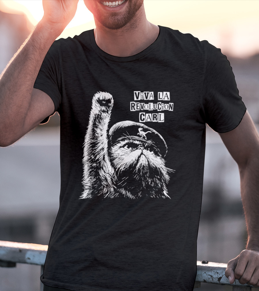 Viva La Revolucion Carl Persian Cat In Beret Raising Fist T-Shirt