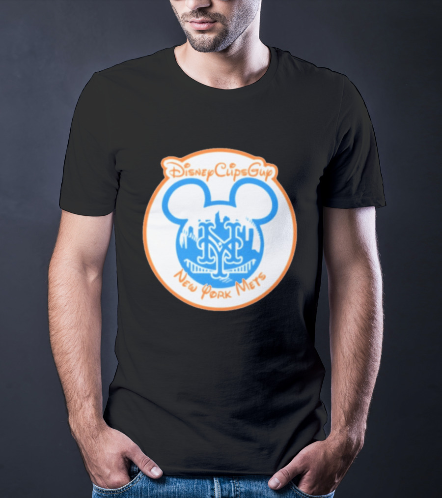 Disney Cups Guy New York Mets Mickey Ears T-Shirt