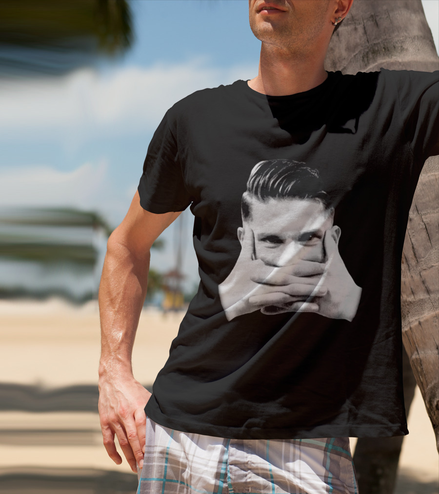 Viktor Gyokeres Big Head Masked Arsenal FC T-Shirt