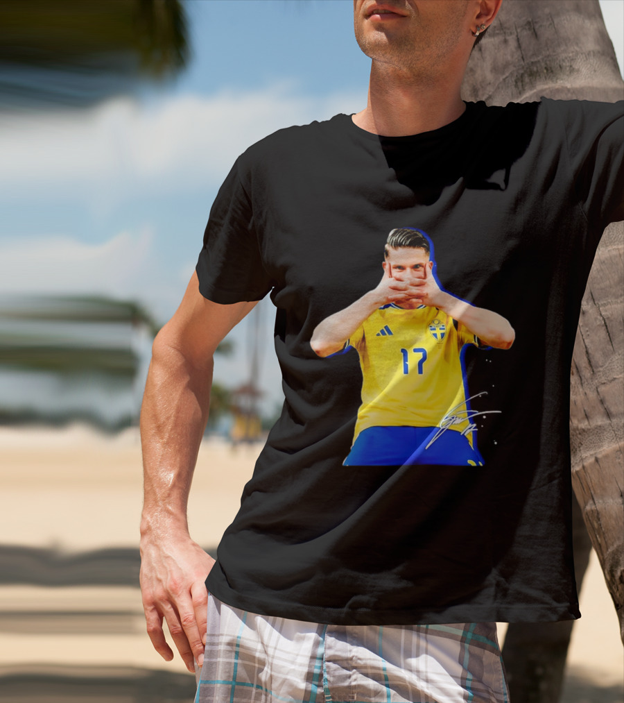 Viktor Gyokeres Sweden Number 17 Signature Gesture T-Shirt