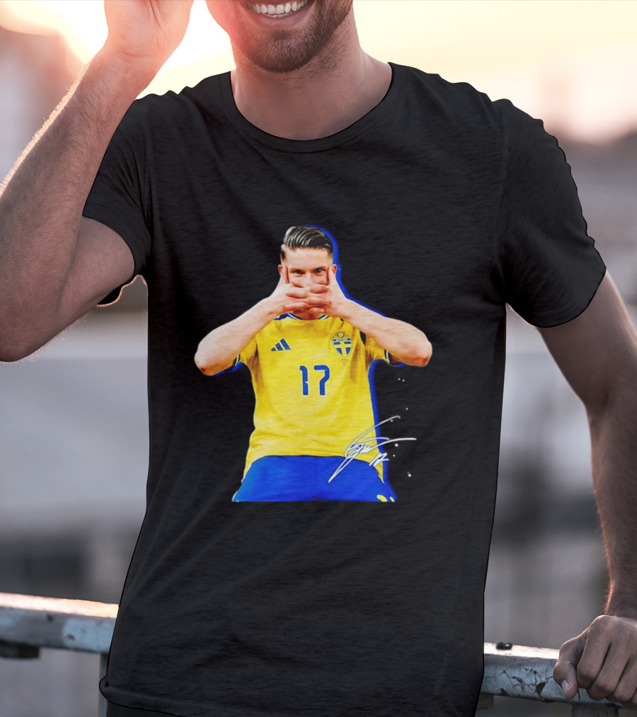 Viktor Gyokeres Sweden Number 17 Signature Gesture T-Shirt