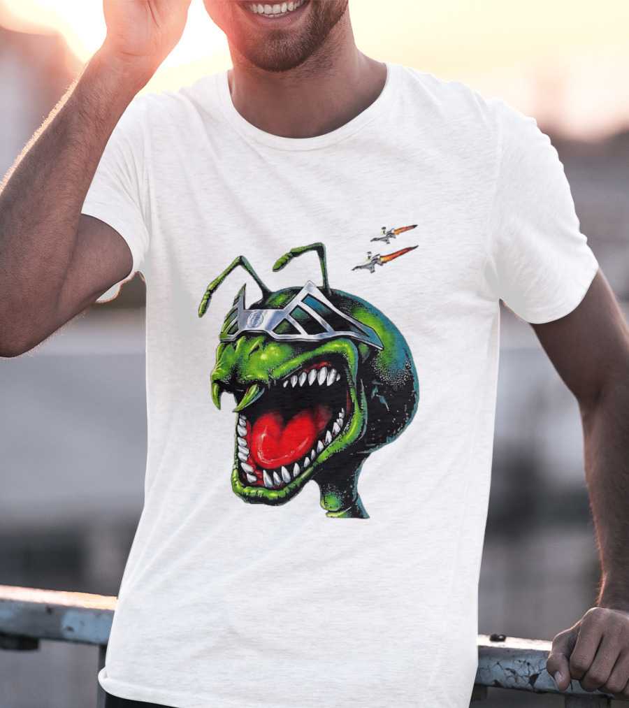 Hellstar Anthony Edwards Ant Man Alien Creature With Sunglasses And Spacecrafts T-Shirt