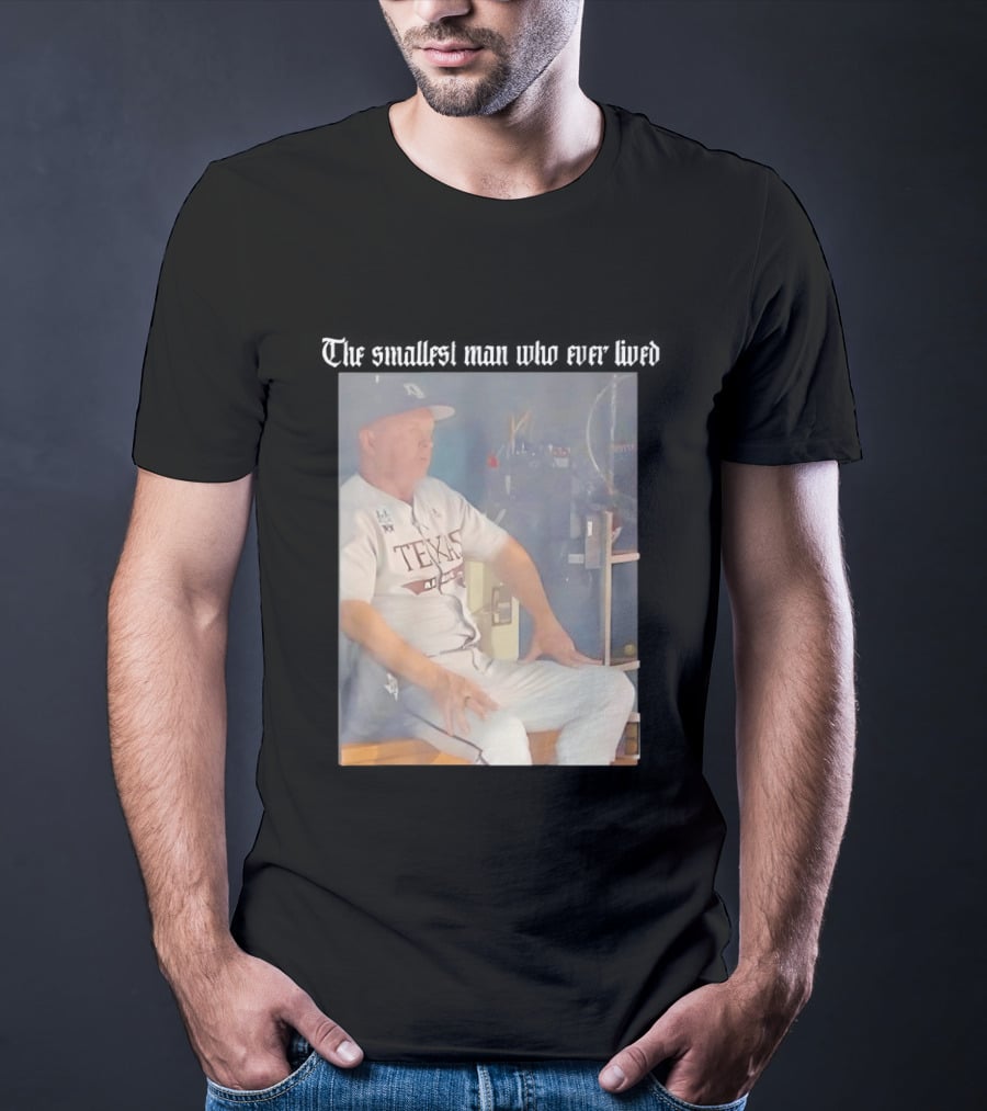 Texas A&M Aggies Jim Schlossnagle Baseball Coach Sitting Relaxed T-Shirt