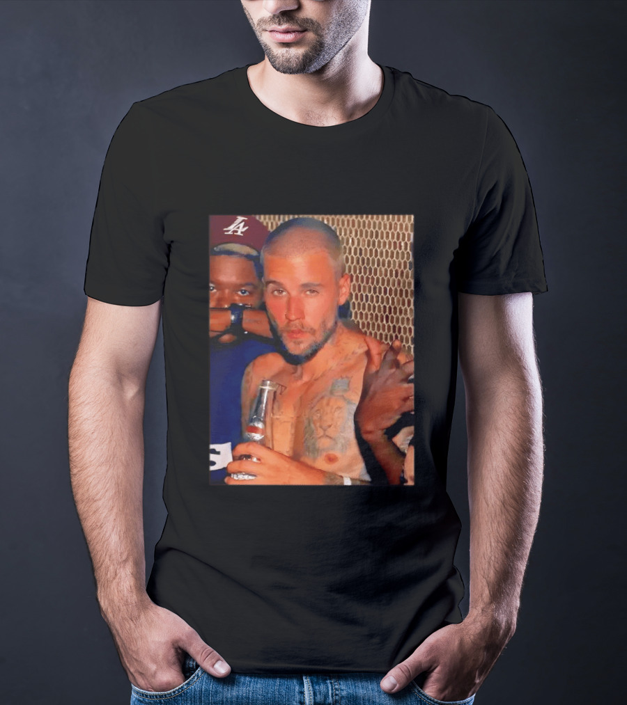 Justin Bieber Holding Beer Photo T-Shirt