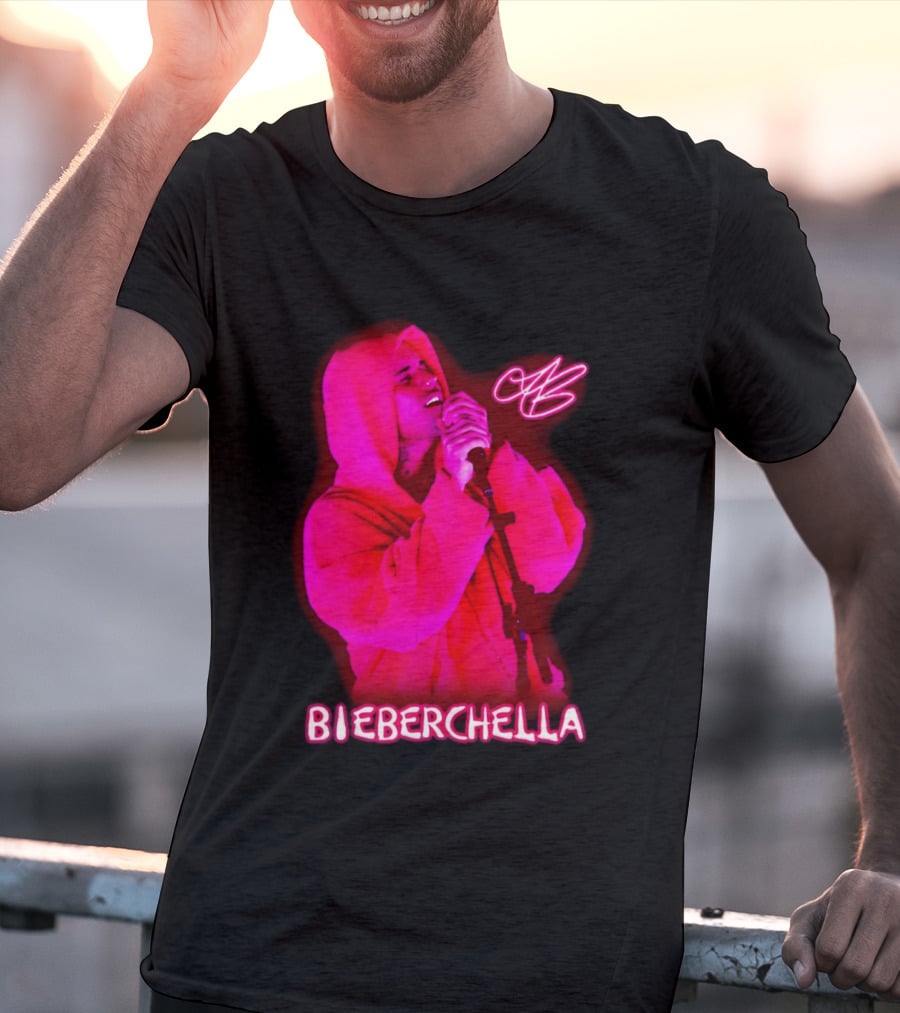 Bieberchella Mic Performance With JB Signature T-Shirt