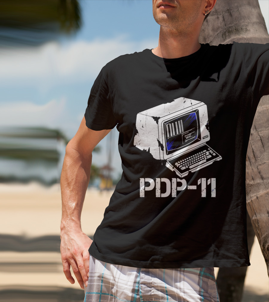 PDP 11 Vintage Computer Terminal Retro Distressed T-Shirt