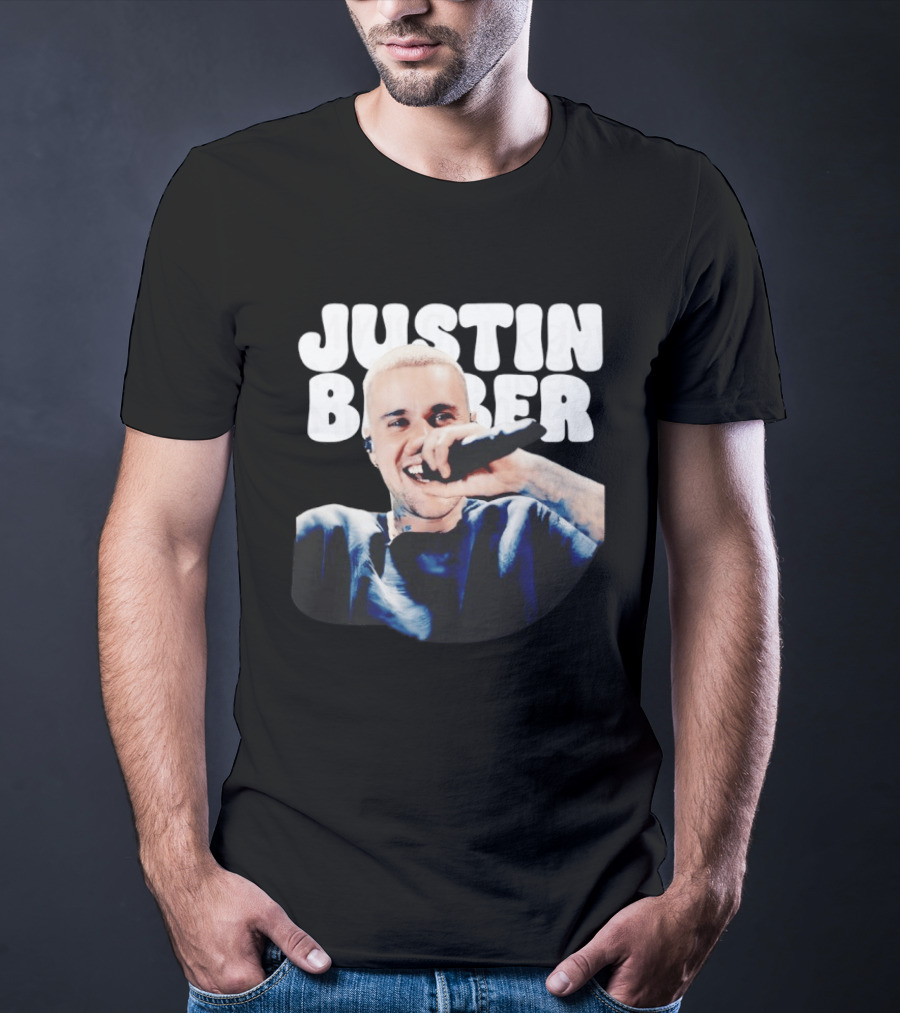 Justin Bieber Singing Microphone Selfie Photo T-Shirt