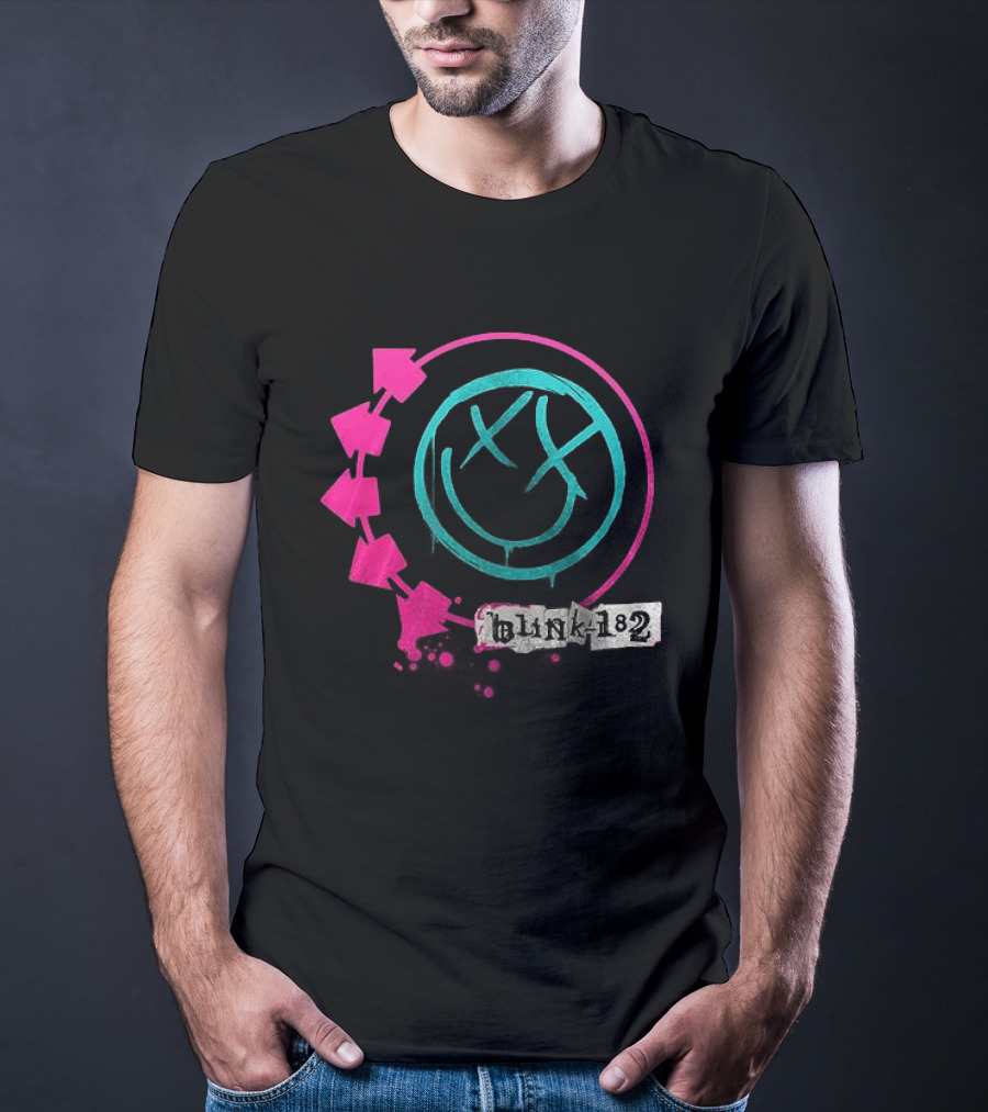 Blink 182 34th Anniversary Thank You For The Memories Band Signatures Iconic Smiley Logo Arrows T-Shirt