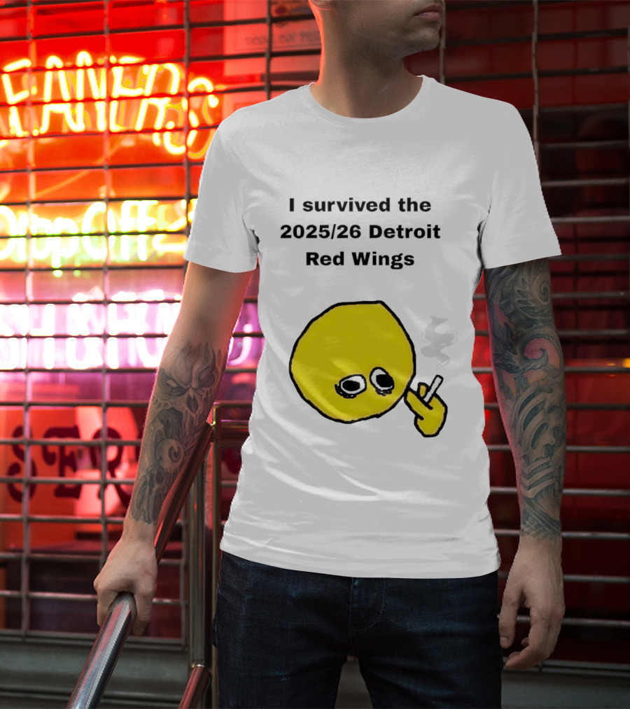 Smoking I Survived The 2025 26 Detroit Red Wings Yellow Face Smoking T-Shirt