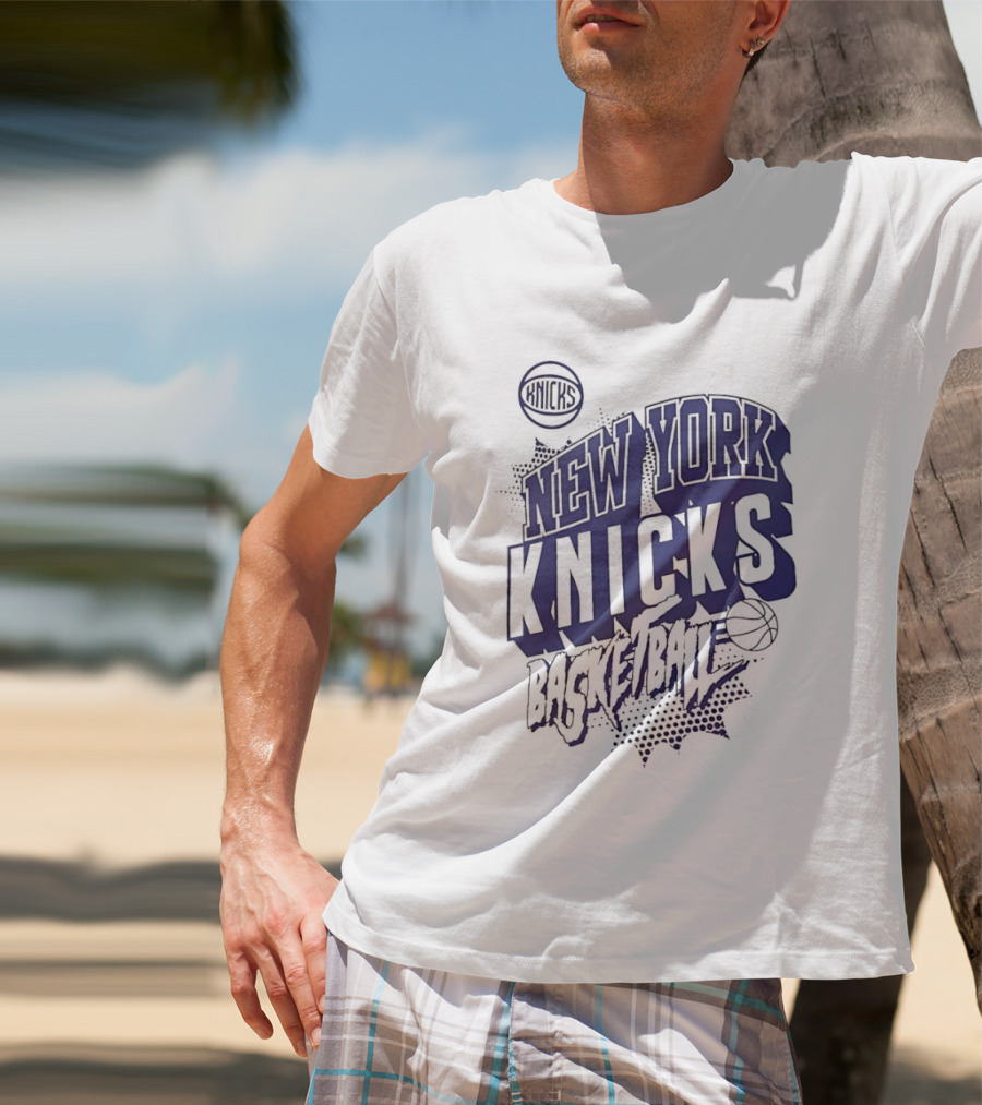 New York Knicks NBA Basketball Team Official Merchandise T-Shirt