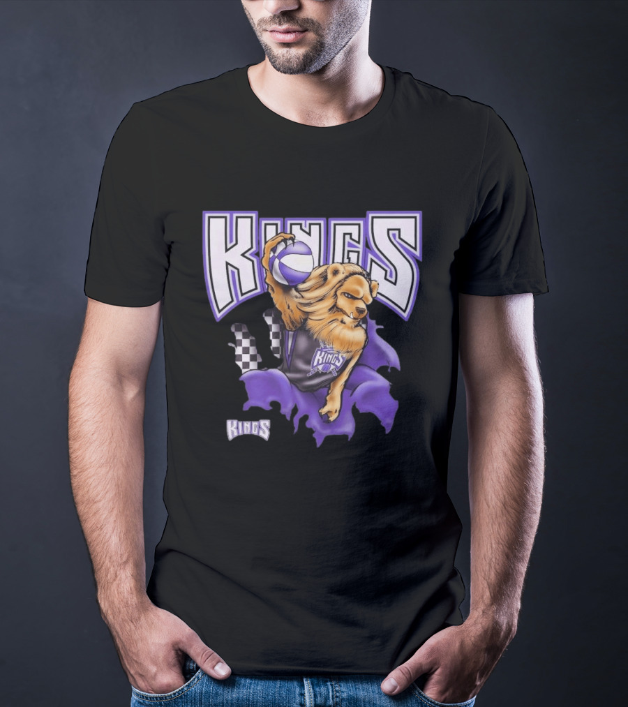 Mitchell & Ness Purple Sacramento Kings Breakthrough Fierce Lion Basketball T-Shirt
