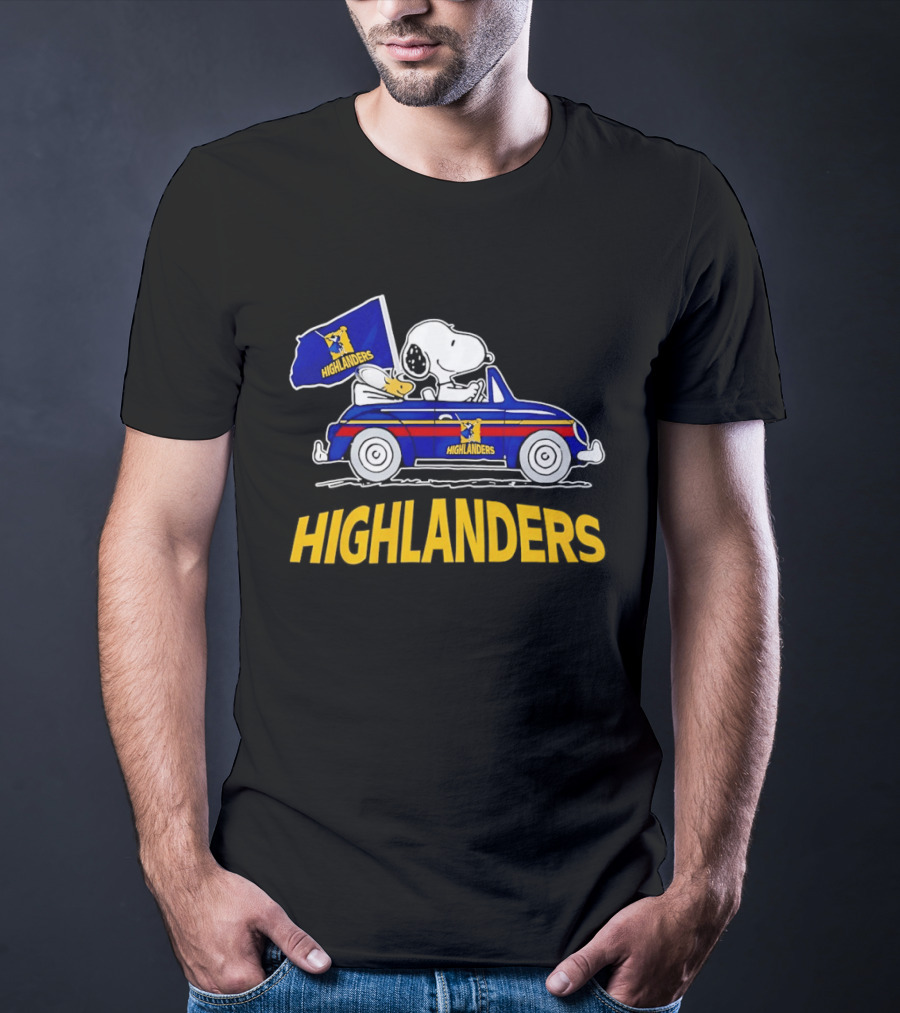 Snoopy And Woodstock Driving Car Cheering Highlanders Rugby T-Shirt