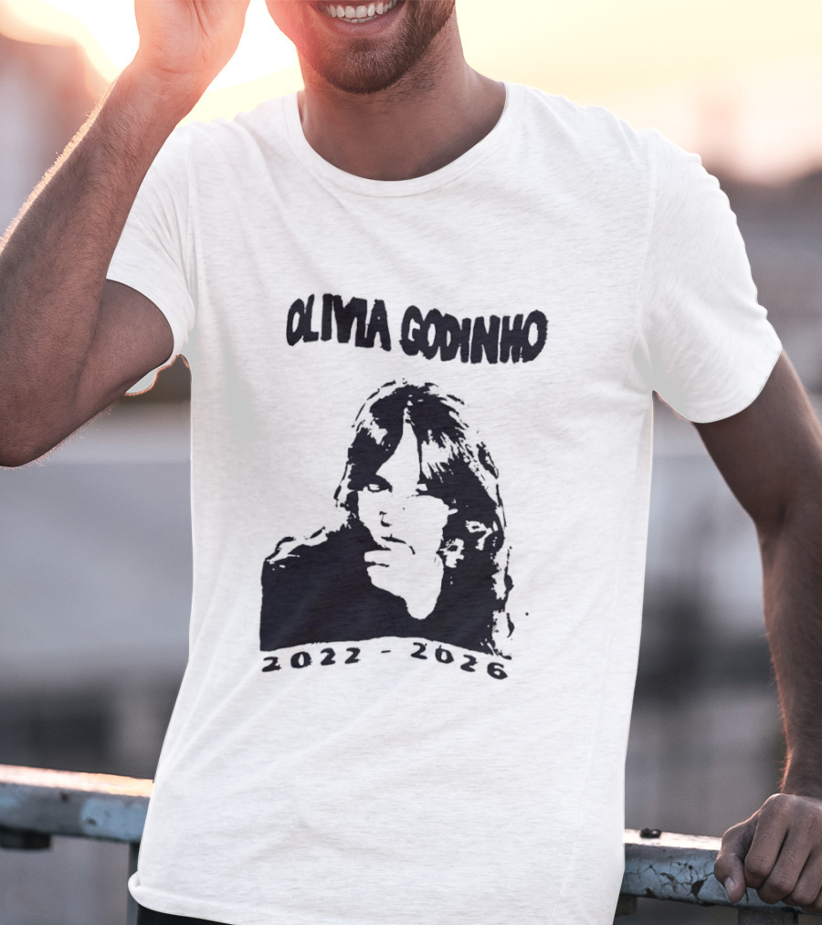 Olivia Godinho 2022 2026 T-Shirt