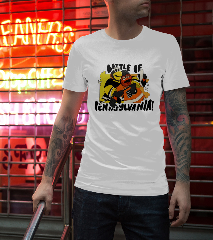 Pittsburgh Penguins Philadelphia Flyers Battle Of Pennsylvania Hug T-Shirt