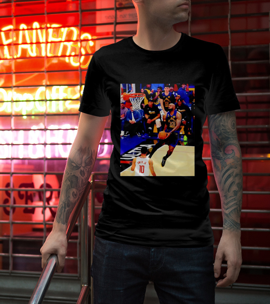LeBron James Los Angeles Lakers Dunking Action Photo T-Shirt
