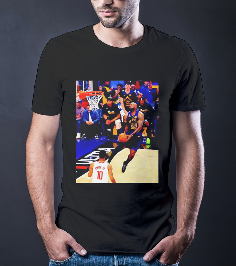 LeBron James Los Angeles Lakers Dunking Action Photo T-Shirt