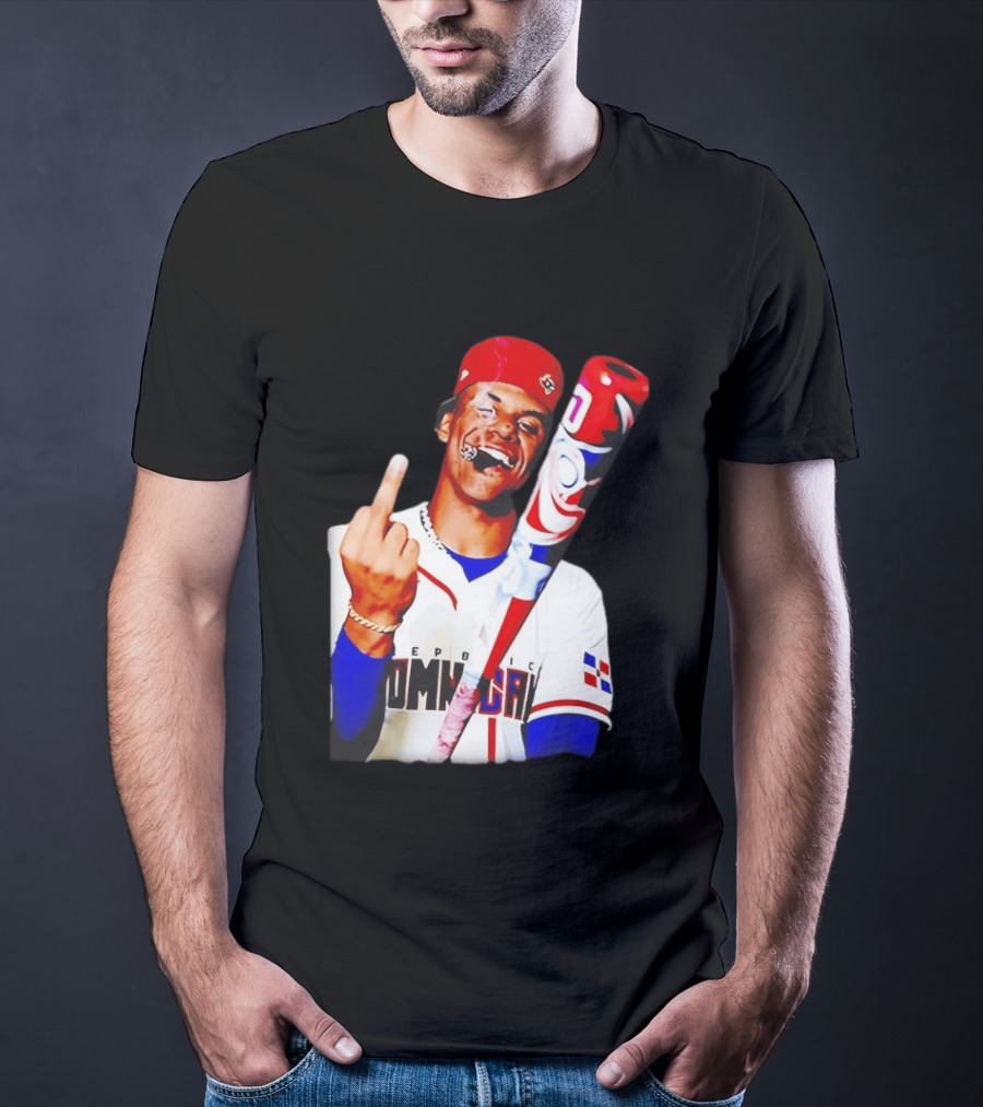 Juan Soto Dominican Republic Baseball Smoking Gesture Middle Finger T-Shirt