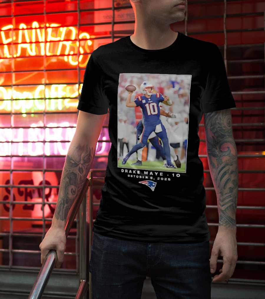 New England Patriots NFL Drake Maye 10 October 5 2025 T-Shirt