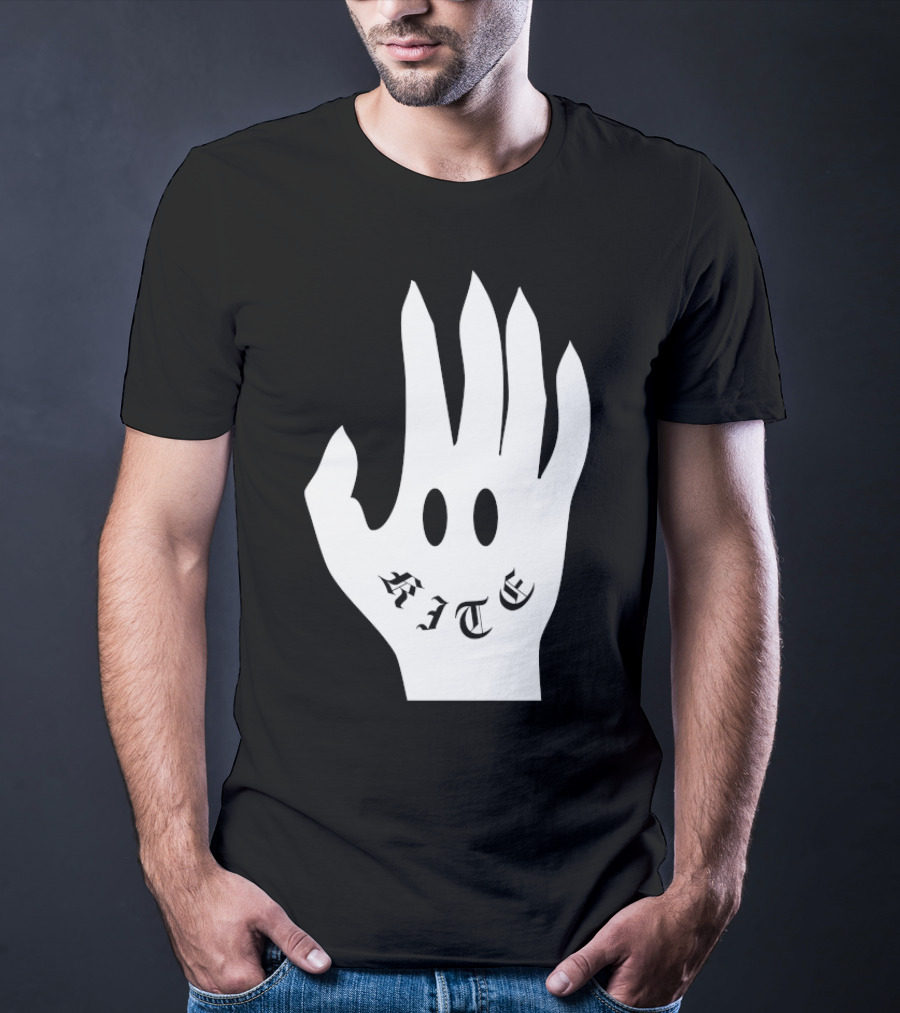 Kite Smile Hand By Stefan Fält T-Shirt