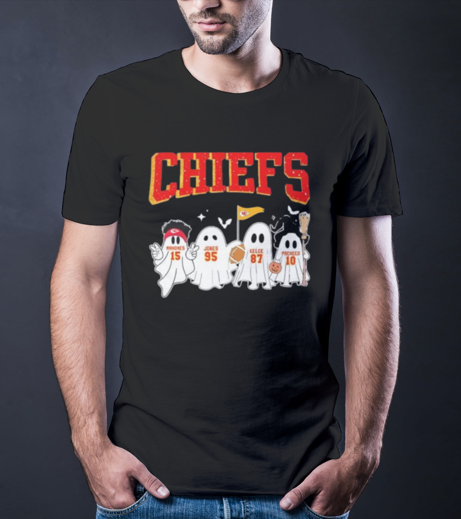 Kansas City Chiefs Halloween Mahomes Jones Kelce Pacheco Ghosts T-Shirt