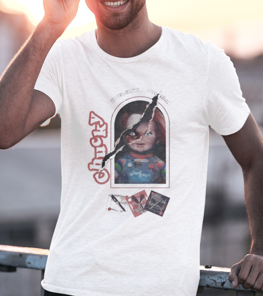 Chucky Let's Be Friends He Wants You As A Bestfriend Creepy Doll Horror T-Shirt