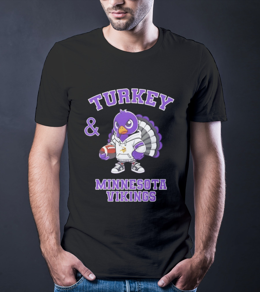 Turkey Holding Football Minnesota Vikings NFL Happy Thanksgiving T-Shirt