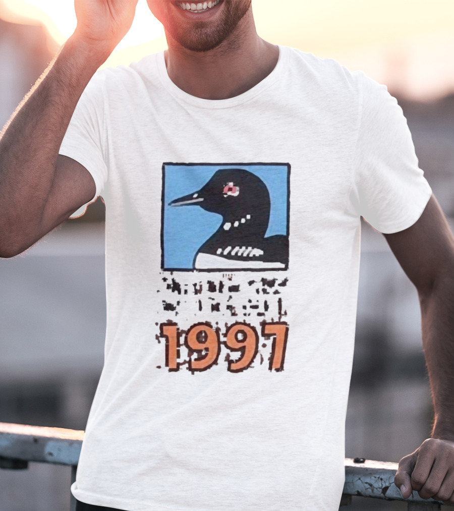 Only New York Wildlife Dept 1997 Loon Wildlife Iconic Bird Emblem T-Shirt