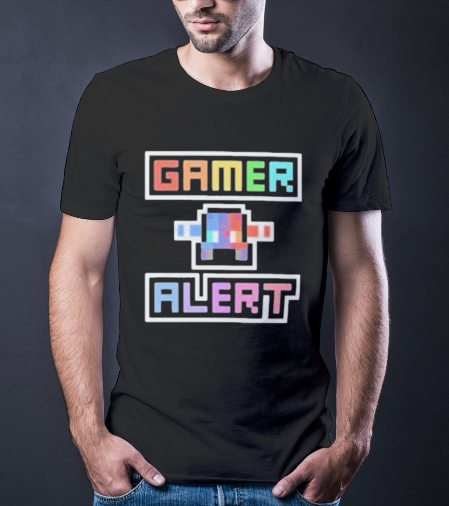 Gamer Alert Retro Pixel Art Style от Authorblues T-Shirt