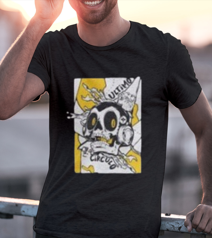 El Ultimo Circulo Legado Ghostcito Skull Headphones Explosion T-Shirt