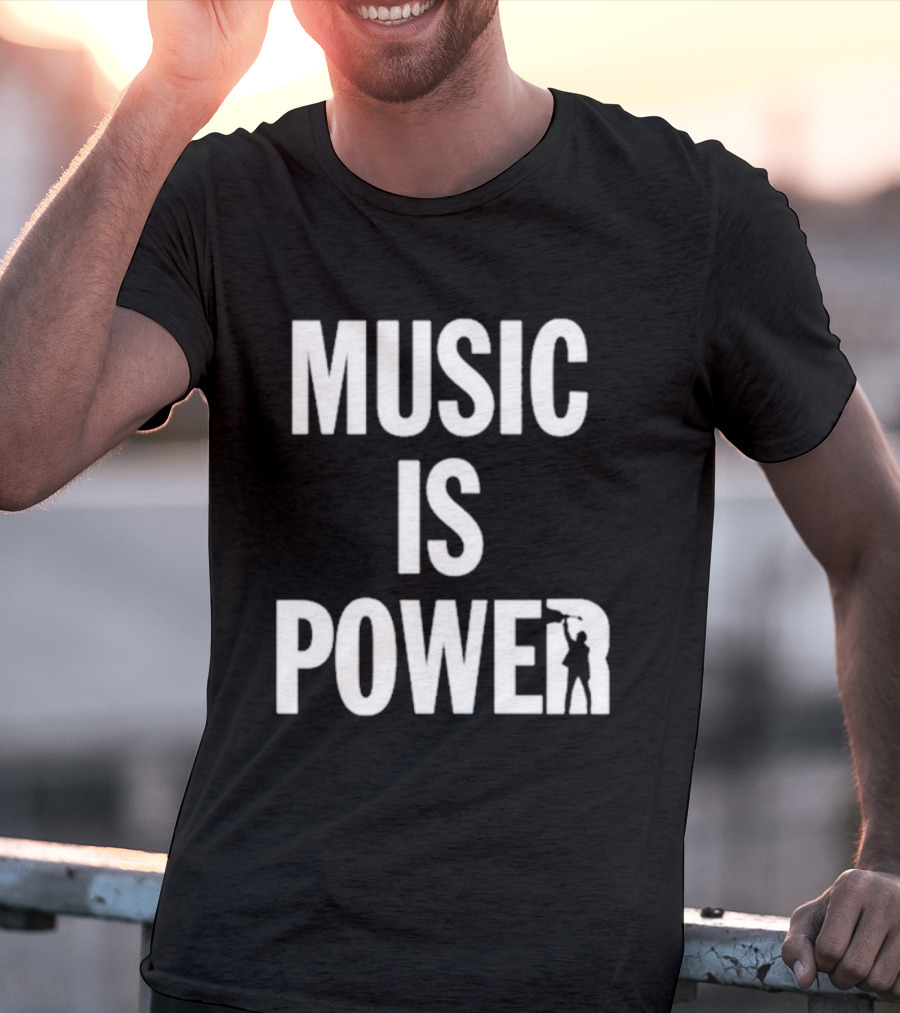 MUSIC IS POWER Richard Ashcroft Holding Guitar T-Shirt
