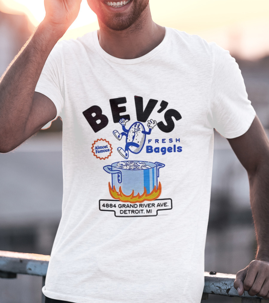 Bev’s Fresh Bagels 4884 Grand River Ave Detroit Animated Boiling Bagel Cartoon T-Shirt