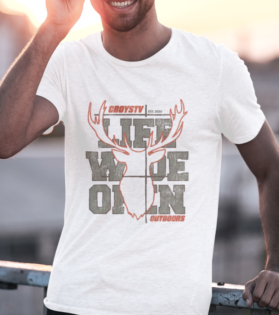 Life Wide Open Crosshairs Cboystv Est 2016 Deer Antlers T-Shirt