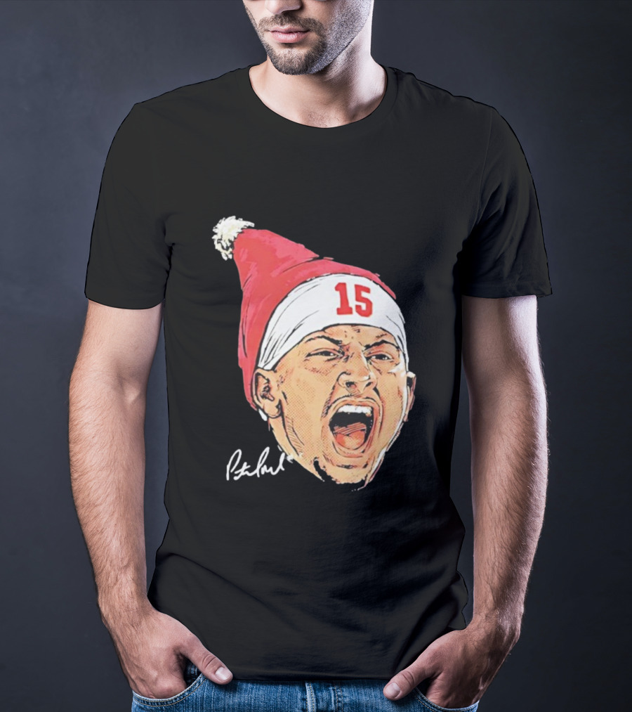 Patrick Mahomes Santa Hat Kansas City Chiefs Merry Christmas Signature 15 T-Shirt