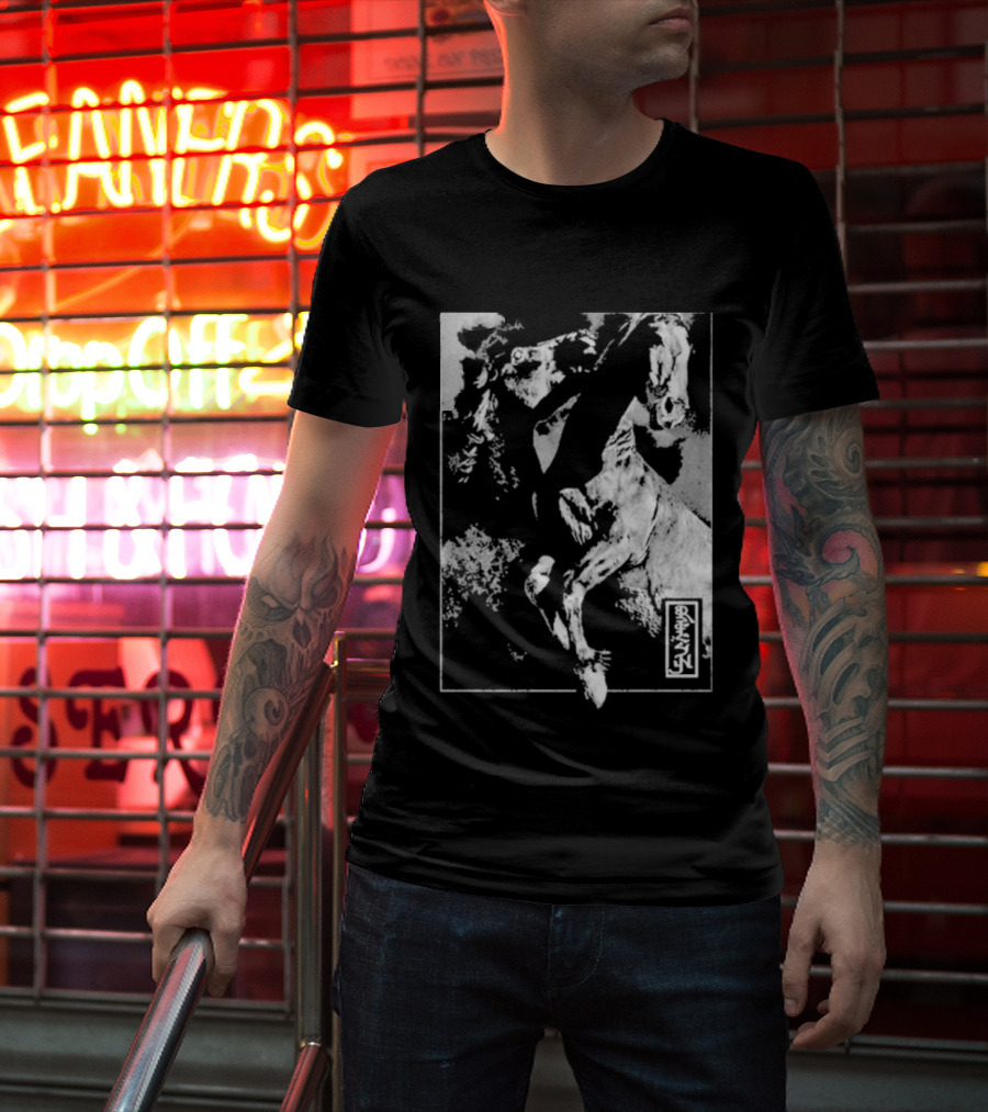 Rezn Horses Dynamic Equine Movement Black And White T-Shirt