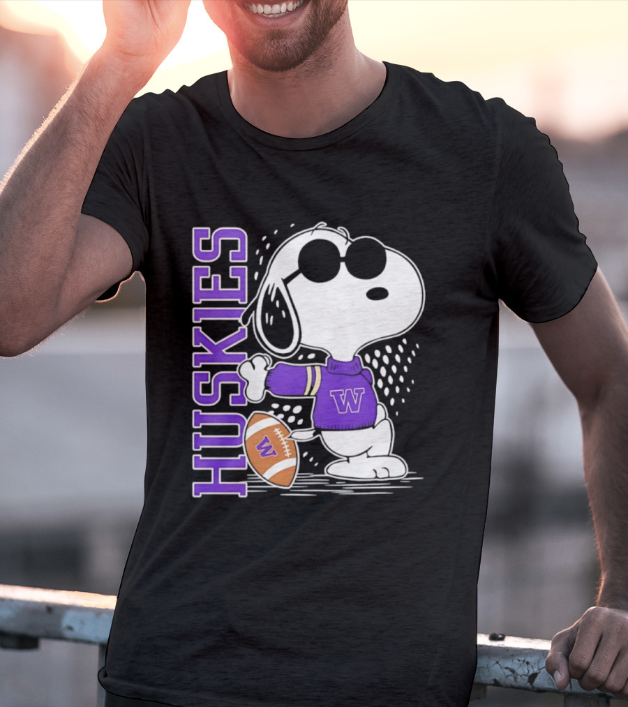 Snoopy Joe Cool Huskies Football Washington Merchandise T-Shirt
