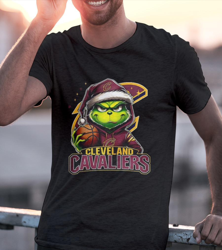 Cleveland Cavaliers Christmas Grinch Santa Hat Holding Basketball T-Shirt
