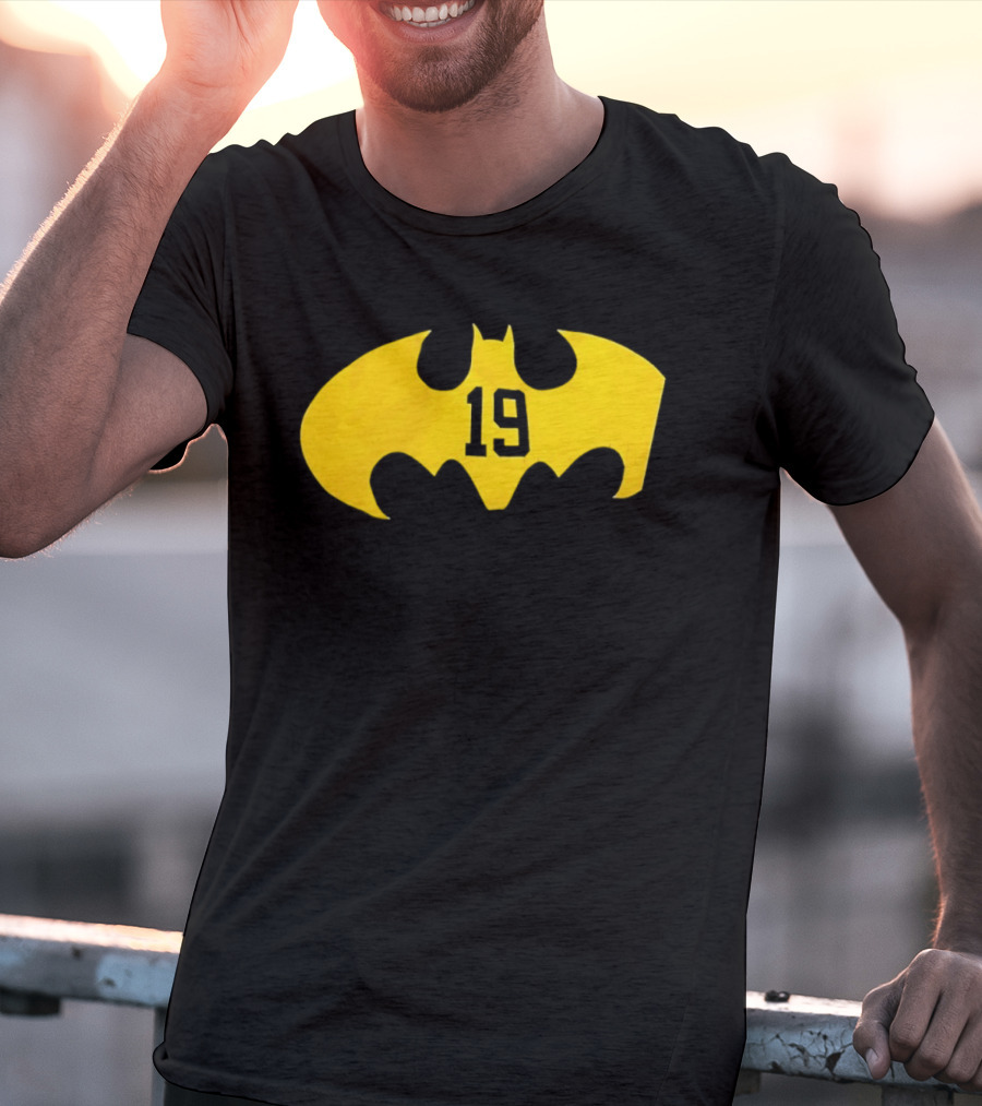 Batman 19 Michigan Wolverines Logo Icon Yellow Bat Symbol T-Shirt