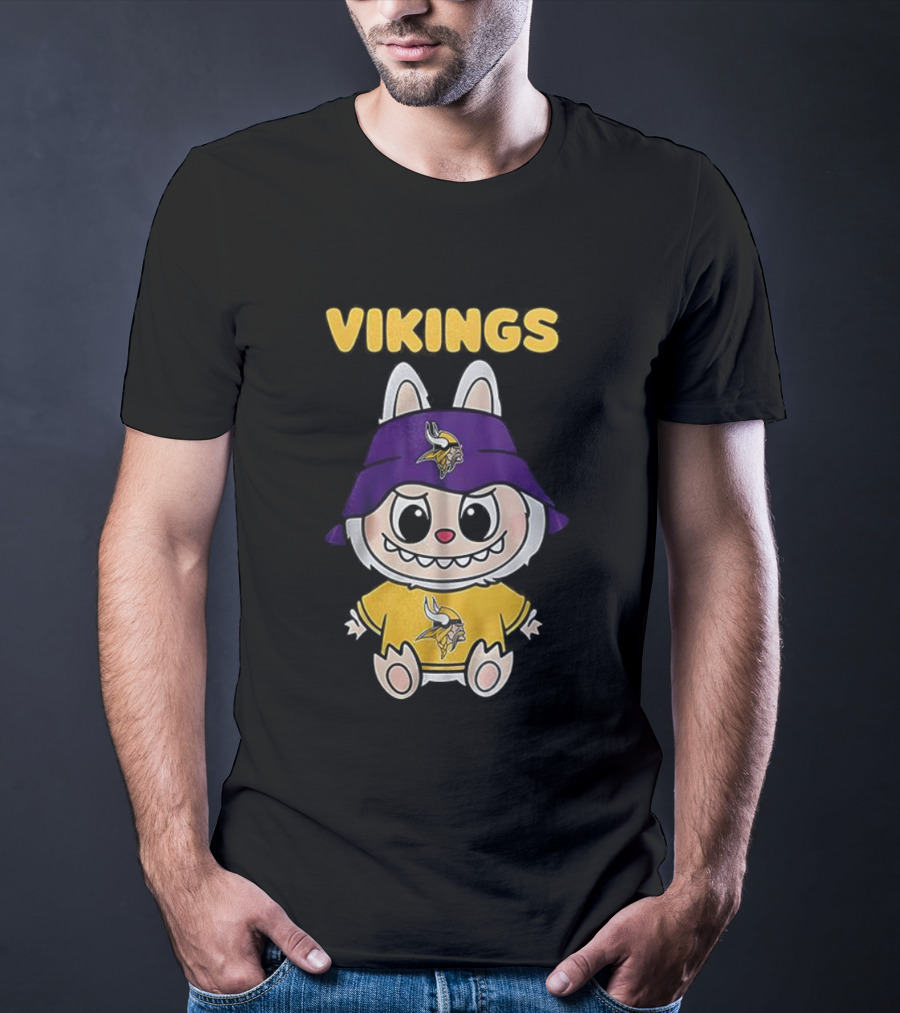 Minnesota Vikings Labubu Character With Purple Cap And Team Logo T-Shirt