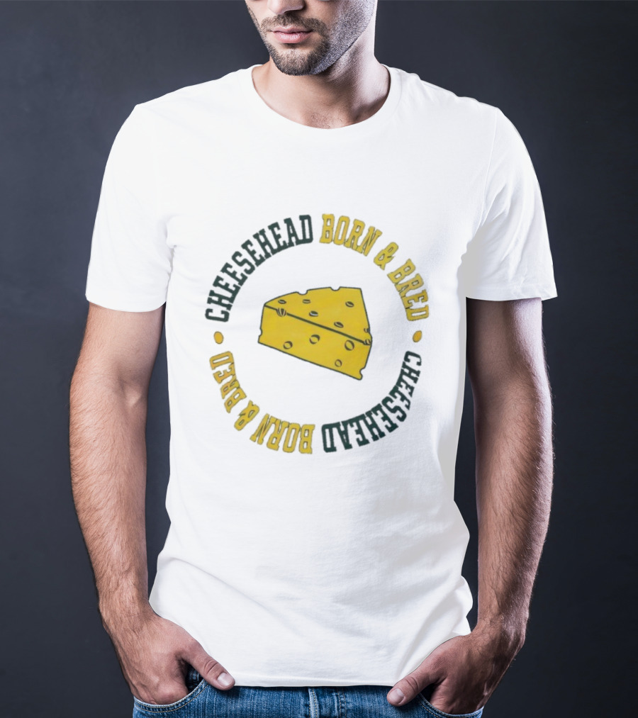 Cheesehead Born And Bred Packers Fan Pride Vintage Style T-Shirt