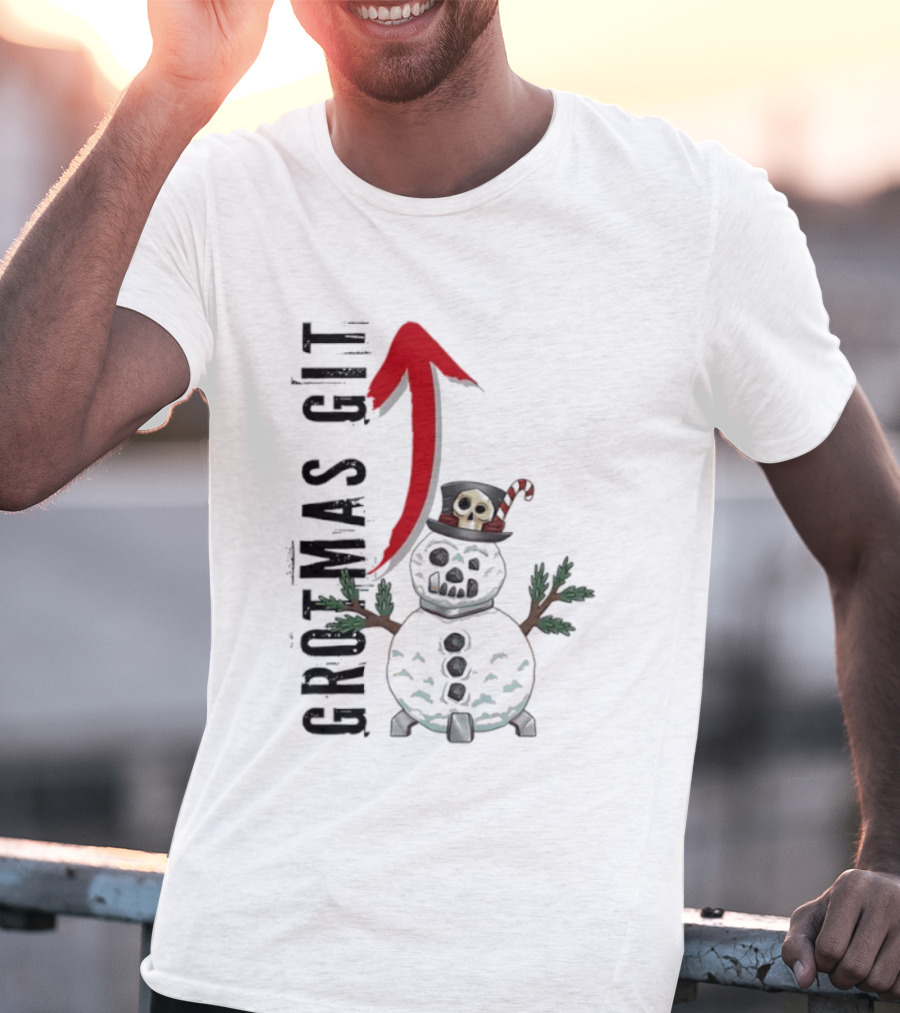 Red Gobbo Grotmas Git Snown Christmas Skull Snowman T-Shirt