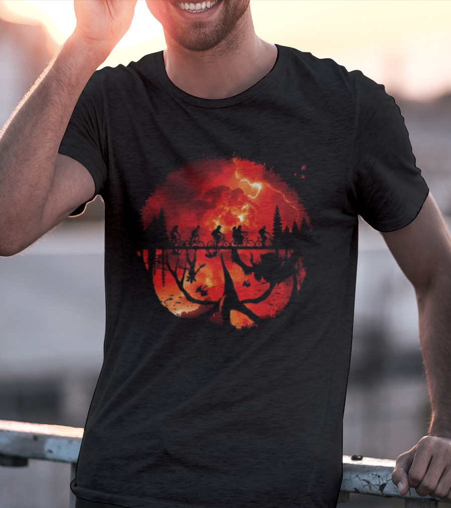 Welcome To The Upside Down 80s Horror TV Show Sunset Scene T-Shirt